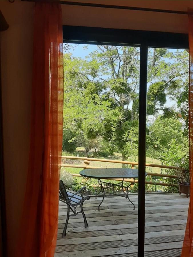 Le Grand Noyer Bed and Breakfast Ambronay Εξωτερικό φωτογραφία