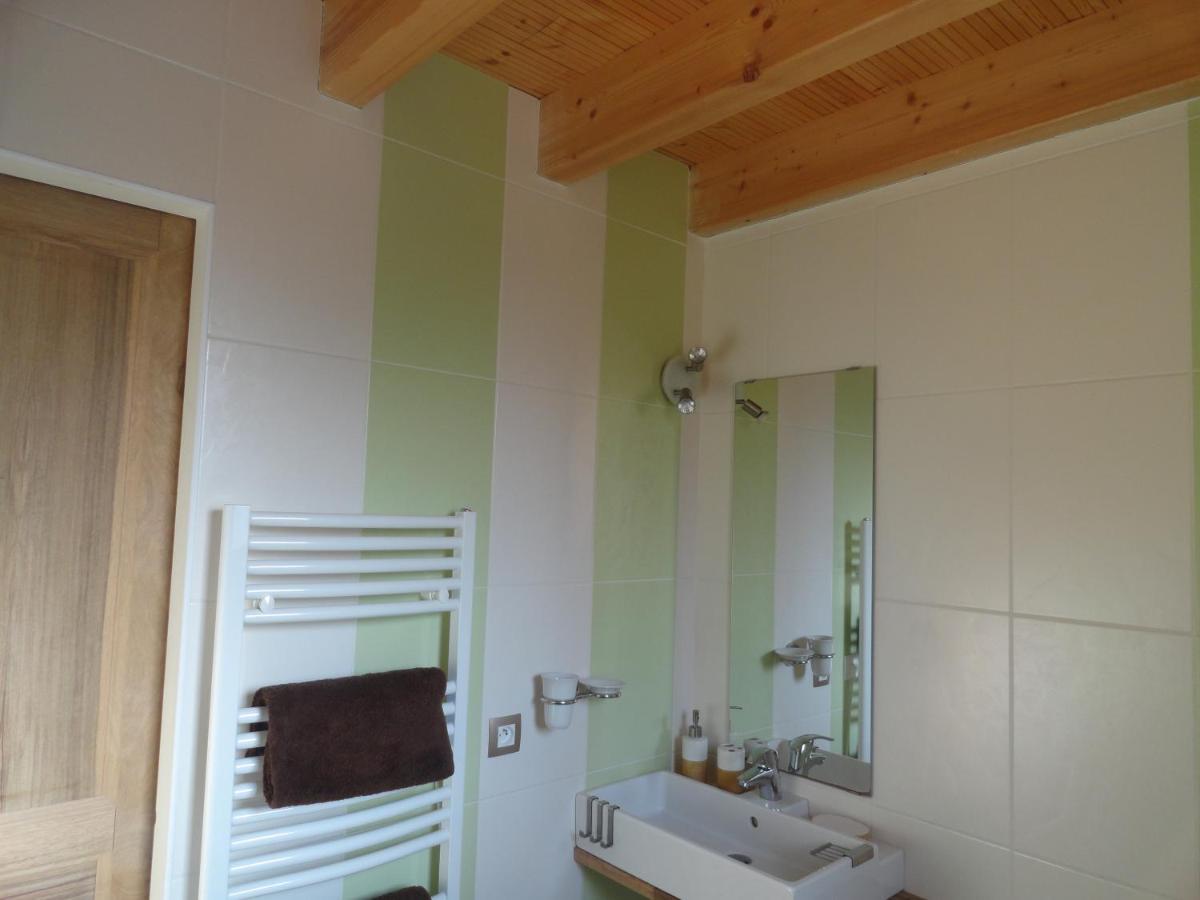 Le Grand Noyer Bed and Breakfast Ambronay Εξωτερικό φωτογραφία