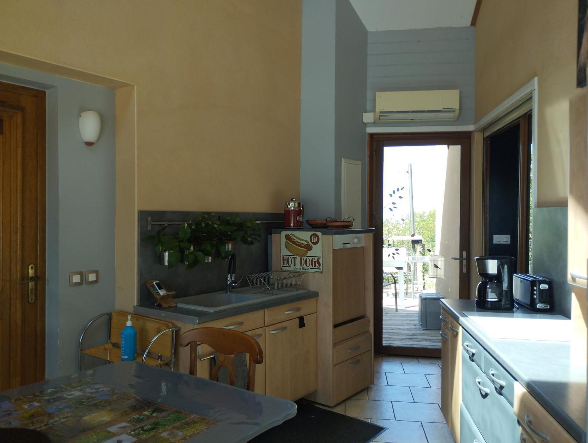 Le Grand Noyer Bed and Breakfast Ambronay Εξωτερικό φωτογραφία
