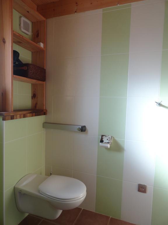 Le Grand Noyer Bed and Breakfast Ambronay Δωμάτιο φωτογραφία